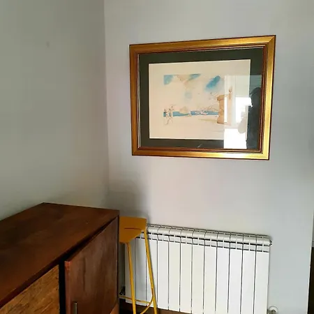 Apartment Newly Renovated In Downtown